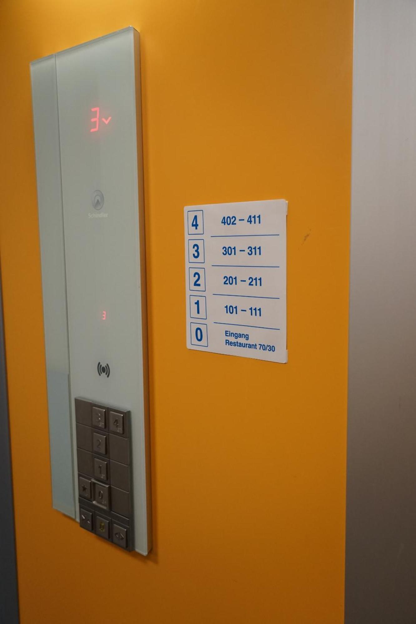 Perron 10 Centra Hotel วินเทอร์ทัวร์ ห้อง รูปภาพ
